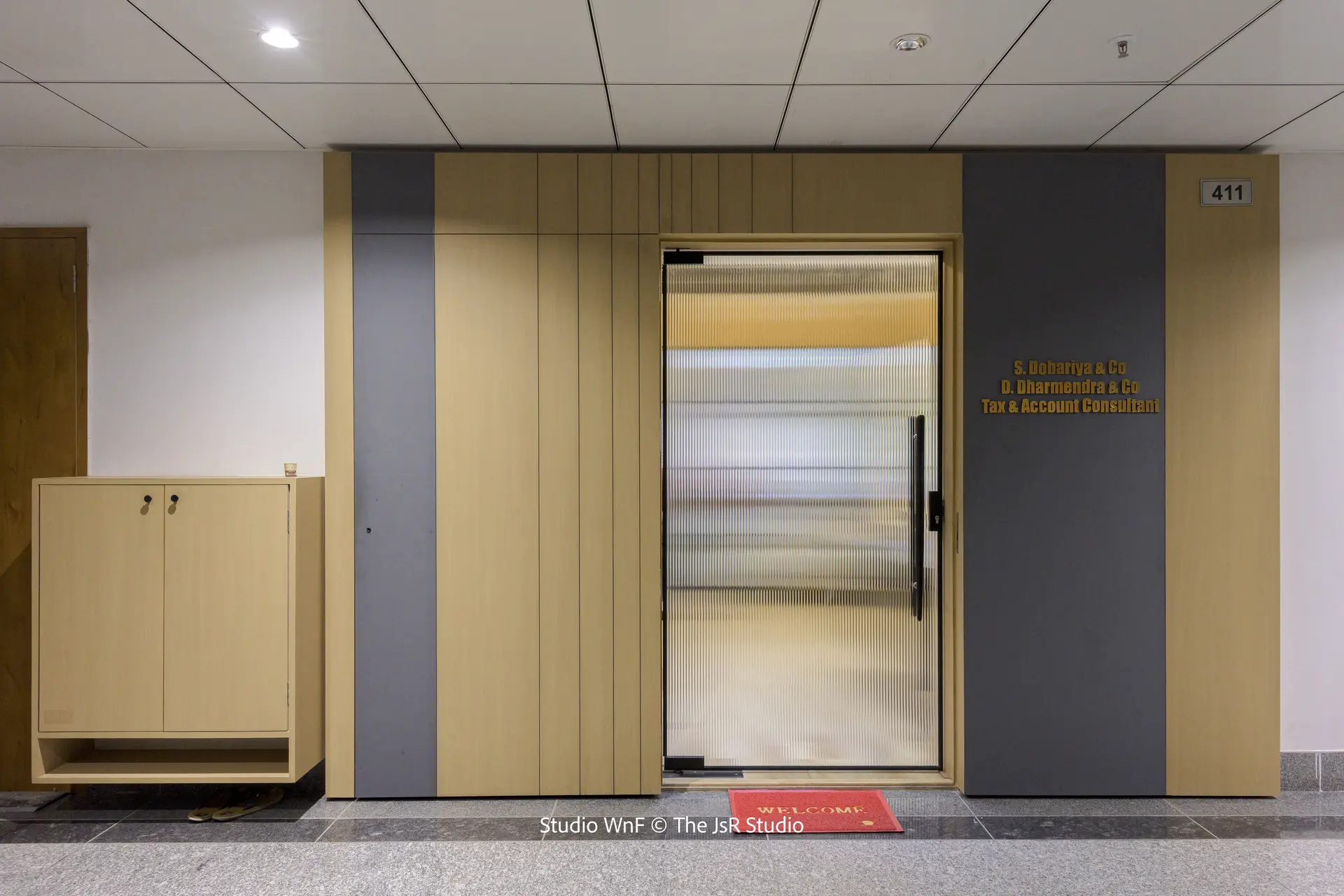 S & D - Office